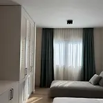 Hotel Pauz *