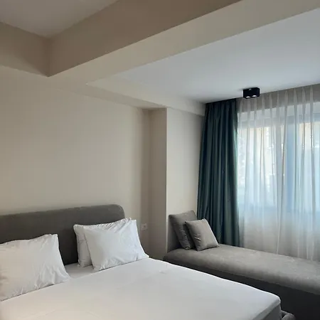 Pauz Hotel