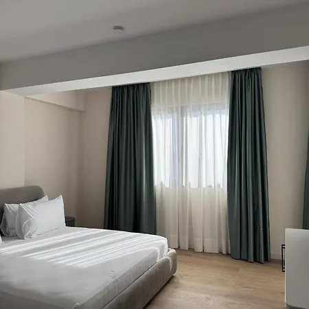 Pauz Hotell