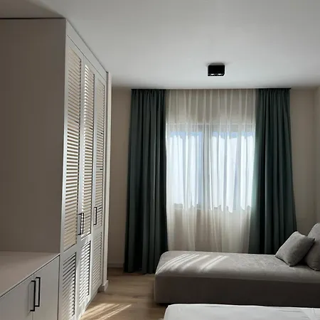 Hotel Pauz *