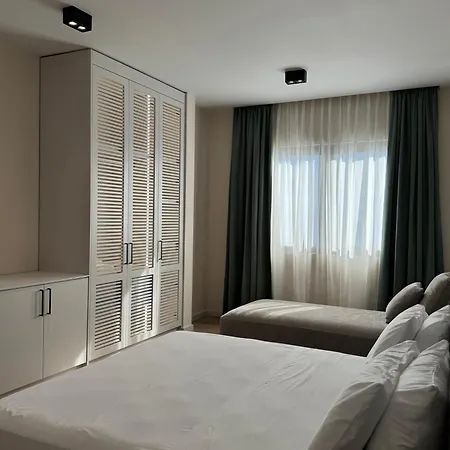 Pauz Hotel Himare